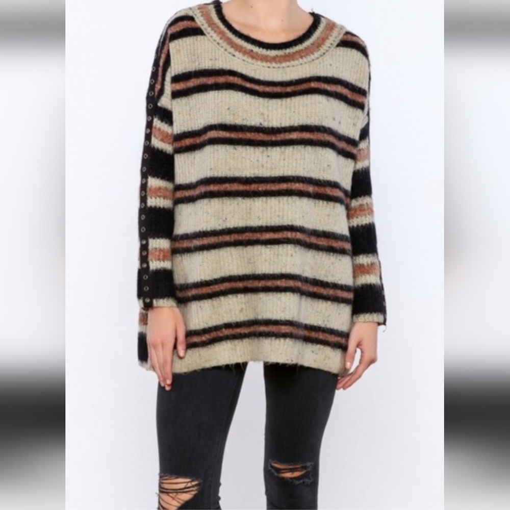 Free People Oversized Boho Black & Tan Sweater Size Small